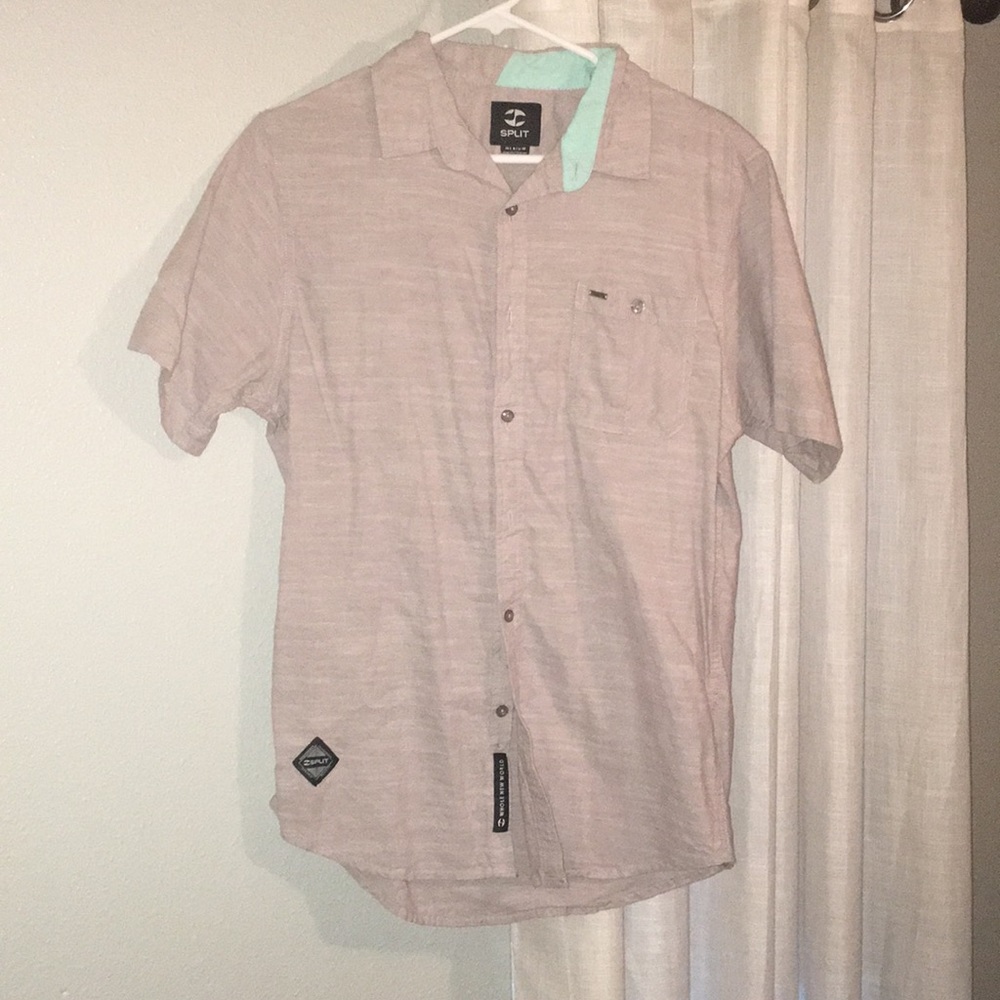 EUC medium button up